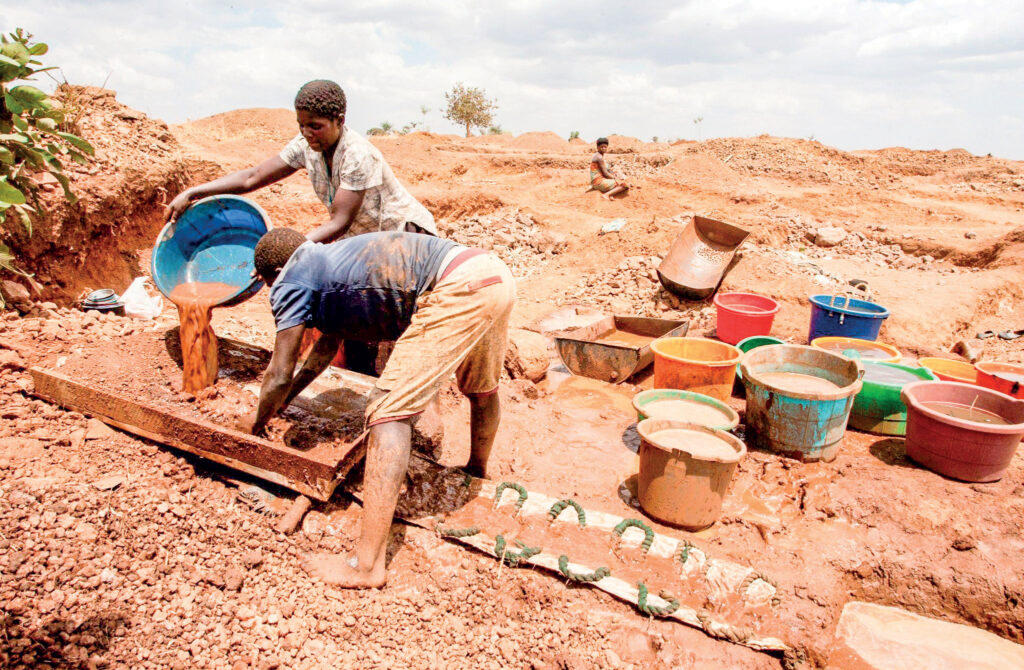 Malawi explores ways to support artisanal miners